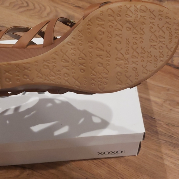 XOXO Sarabeth Ankle Strap Sandals Size 9.5 - Picture 4 of 4